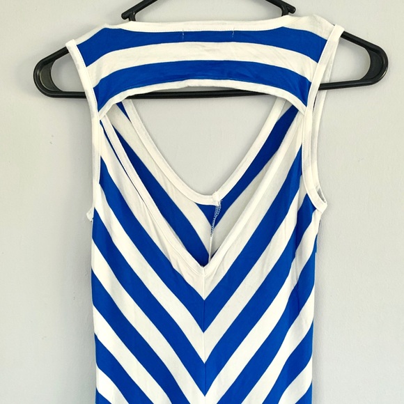 NWOT Cool Wear Chevron Stripe V-Neck Maxi Dress - Picture 3 of 7